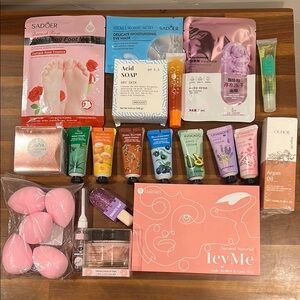 20 Piece Skincare and Beauty Bundle Lot